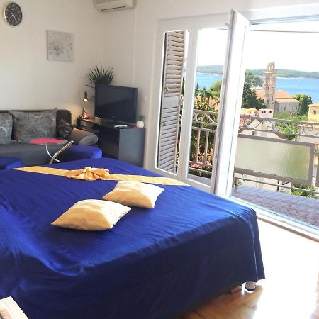 Apartment Elena 40 M2 With Beautiful Wide Sea Views 3 Stars Χβαρ Εξωτερικό φωτογραφία