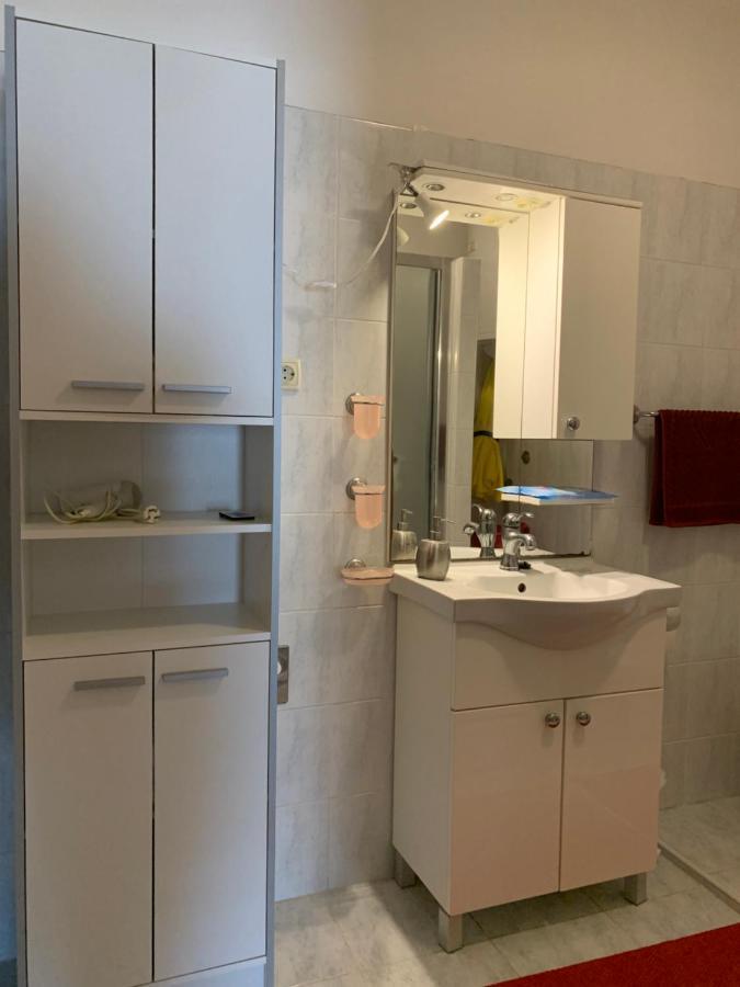Apartment Elena 40 M2 With Beautiful Wide Sea Views 3 Stars Χβαρ Εξωτερικό φωτογραφία